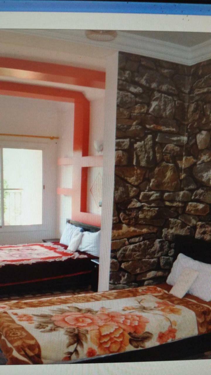 Auberge Bab Imouzer Tagherat Anekrim Ngoại thất bức ảnh