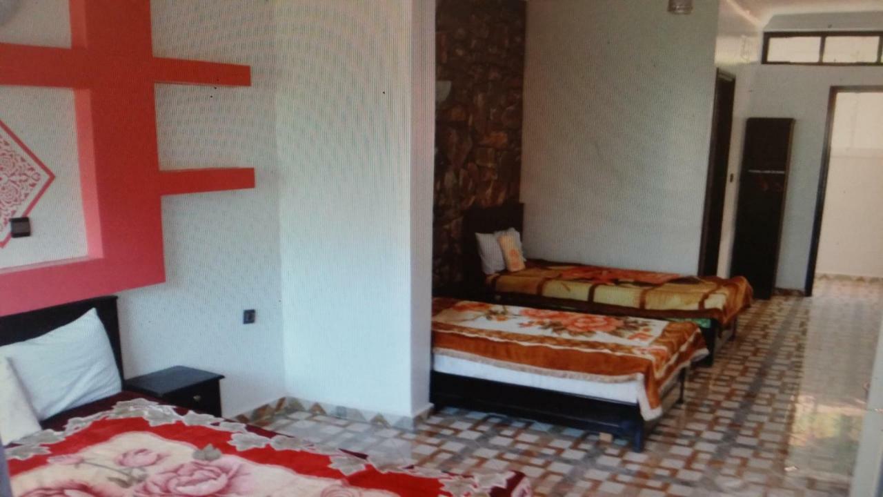 Auberge Bab Imouzer Tagherat Anekrim Ngoại thất bức ảnh
